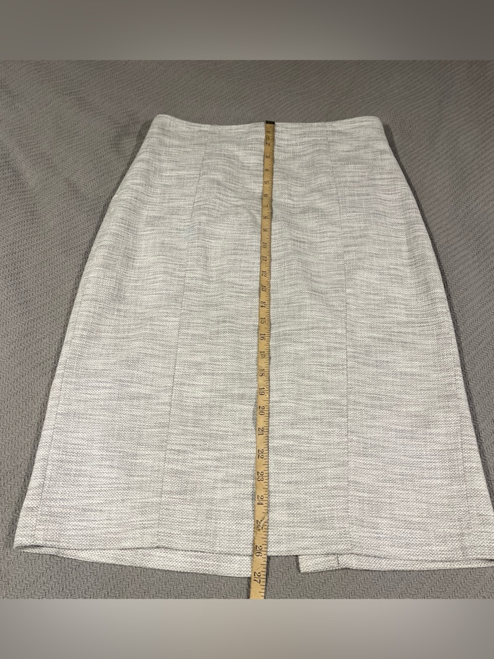 Banana Republic Classic Cream Grey Pencil Skirt
